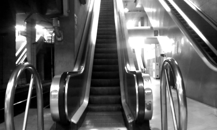 DOCUMENTO 56 de la demanda de Responsabilidad Civil contra Renfe: escaleras mecánicas del anden 1 de la Estación de Atocha Cercanías.